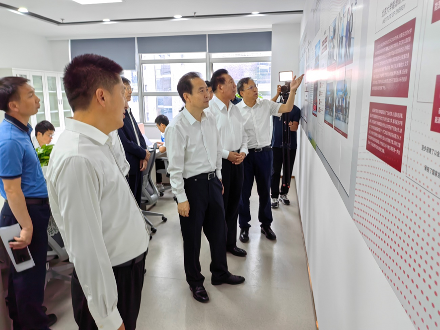 2024新澳门2024原料网1688